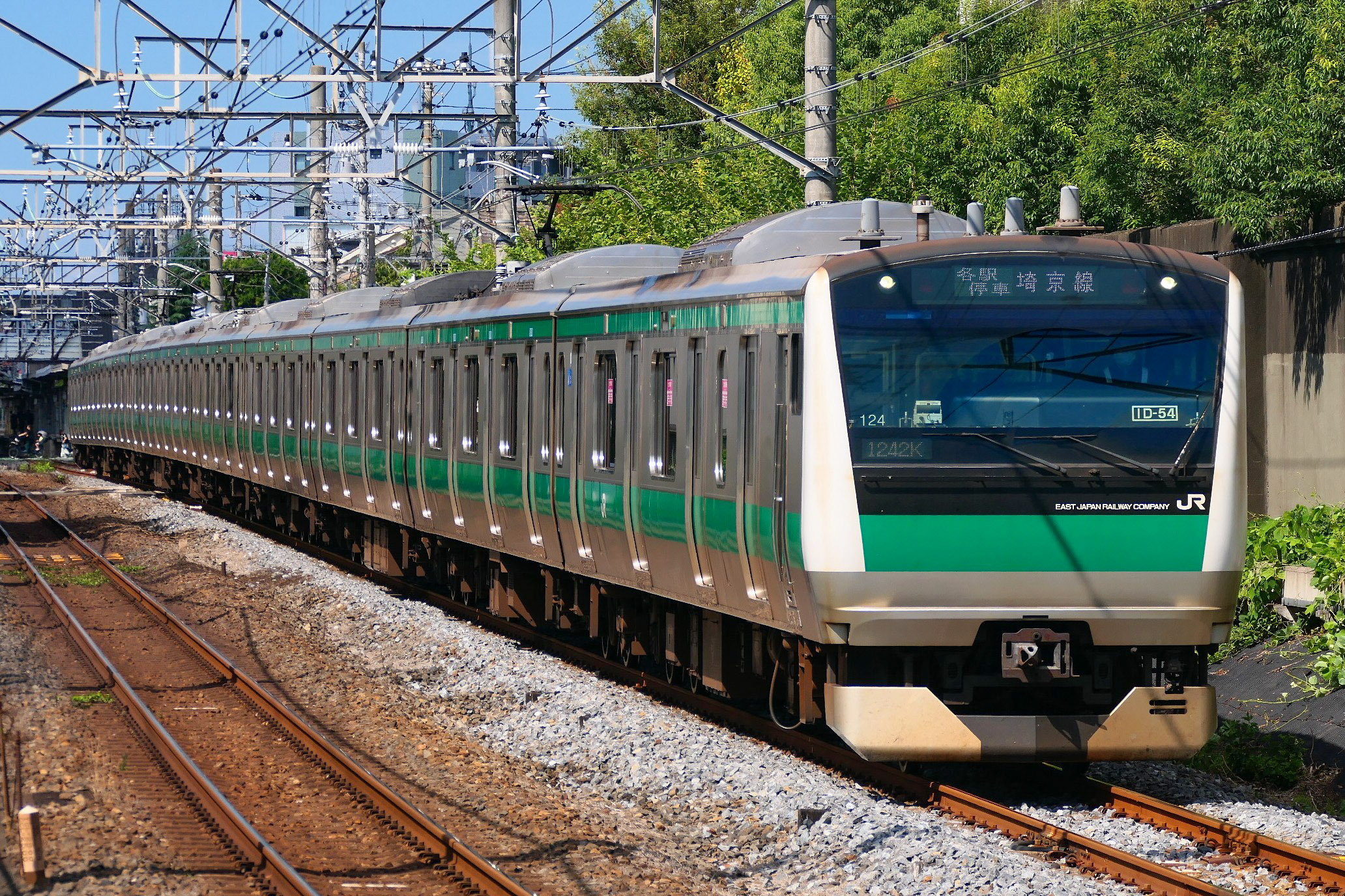 埼京線のE233系